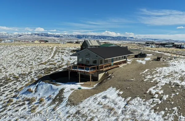 $595,000 | 22 Blackfoot Trail, Pinedale, WY 82941