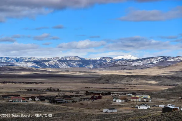 $595,000 | 22 Blackfoot Trail, Pinedale, WY 82941