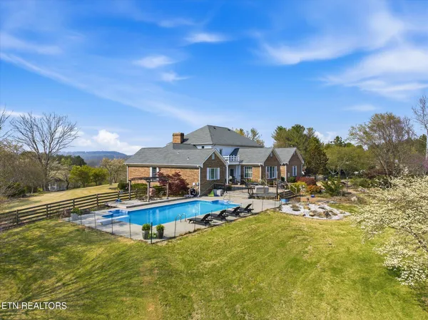 $949,000 | 458 County Road 603, Athens, TN 37303