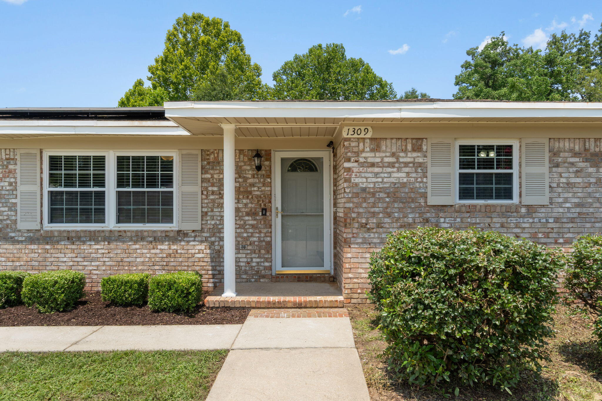 1309 Valley Road Crestview, FL 32539 - Photo 7 of 45 7-web-or-mls-FinalExterior-15
