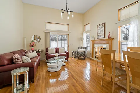 $475,000 | 3690 Commonwealth Road, Woodbury, MN 55125