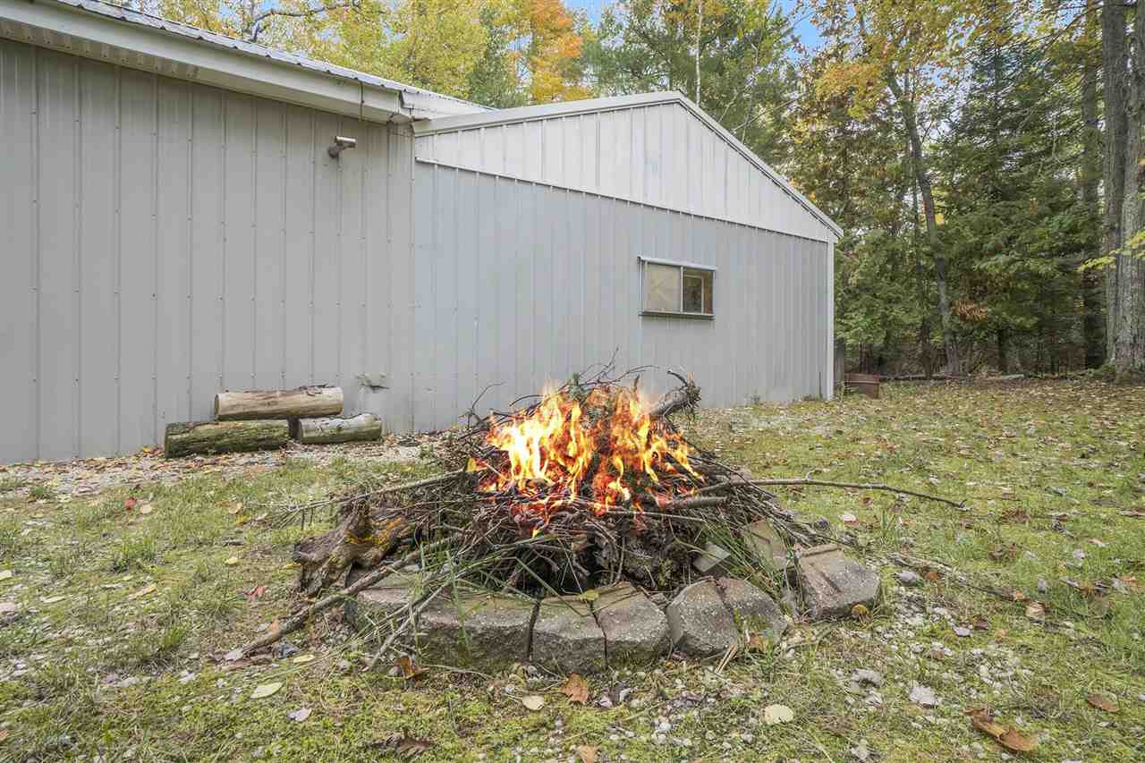 3594 Dock Road Williamsburg, MI 49690 - Photo 29 of 36 1894557-28.JPG