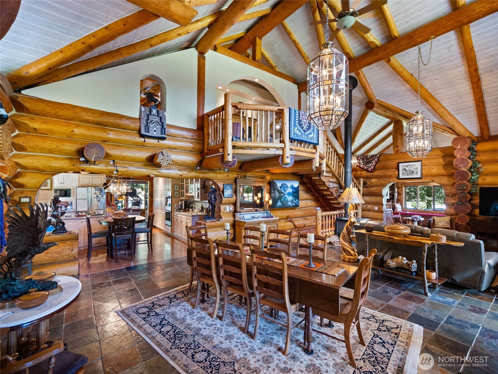 13537 Entiat River Road Entiat, WA 98822 - Photo 12 of 40 a view of a chairs and tables in the patio