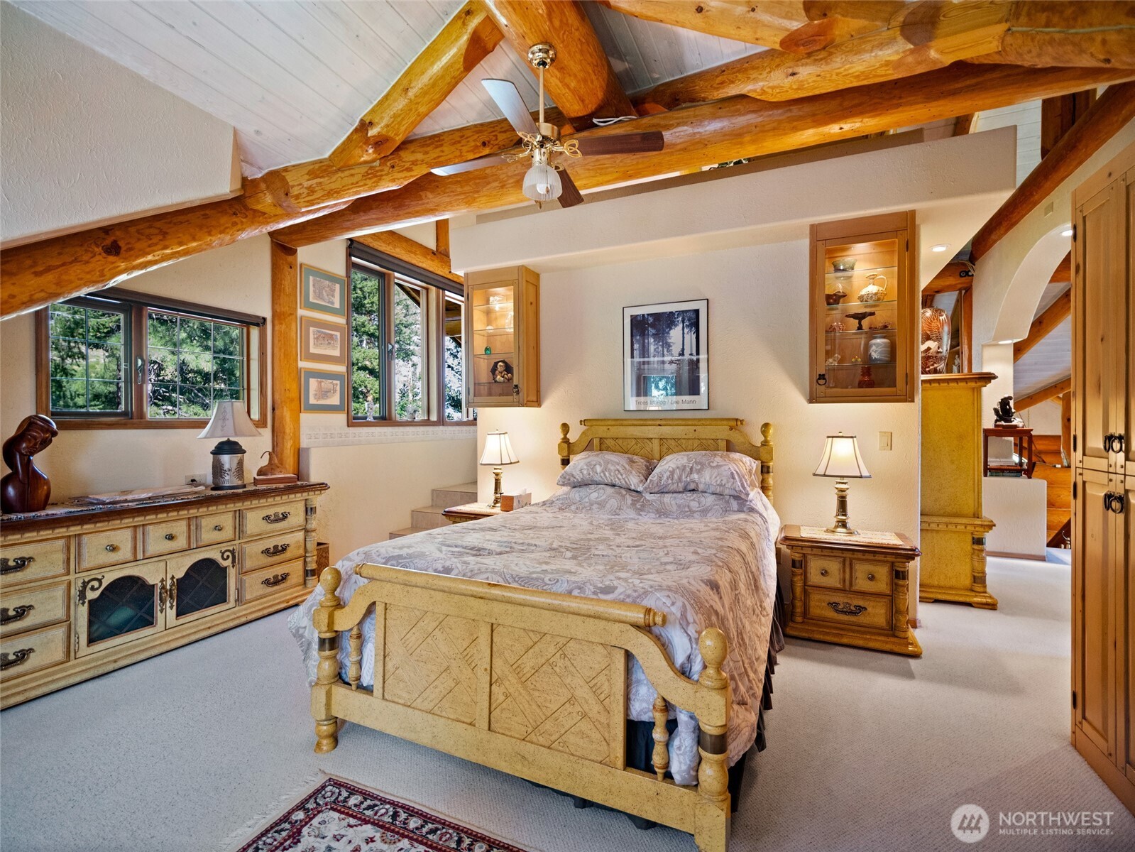 13537 Entiat River Road Entiat, WA 98822 - Photo 20 of 40 a bed room with a bed and a stove