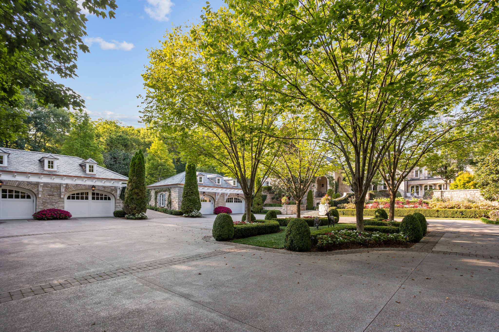 1710 Talbot Trail Franklin, TN 37069 - Photo 46 of 47 a view of a yard with cars