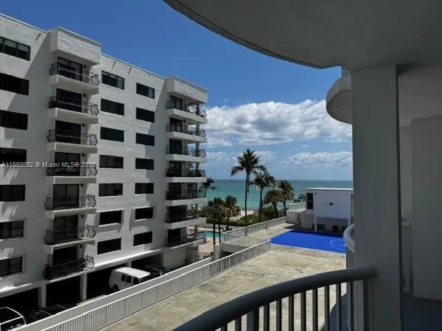 $350,000 | 5401 Collins Avenue, Unit 209, Miami Beach, FL 33140