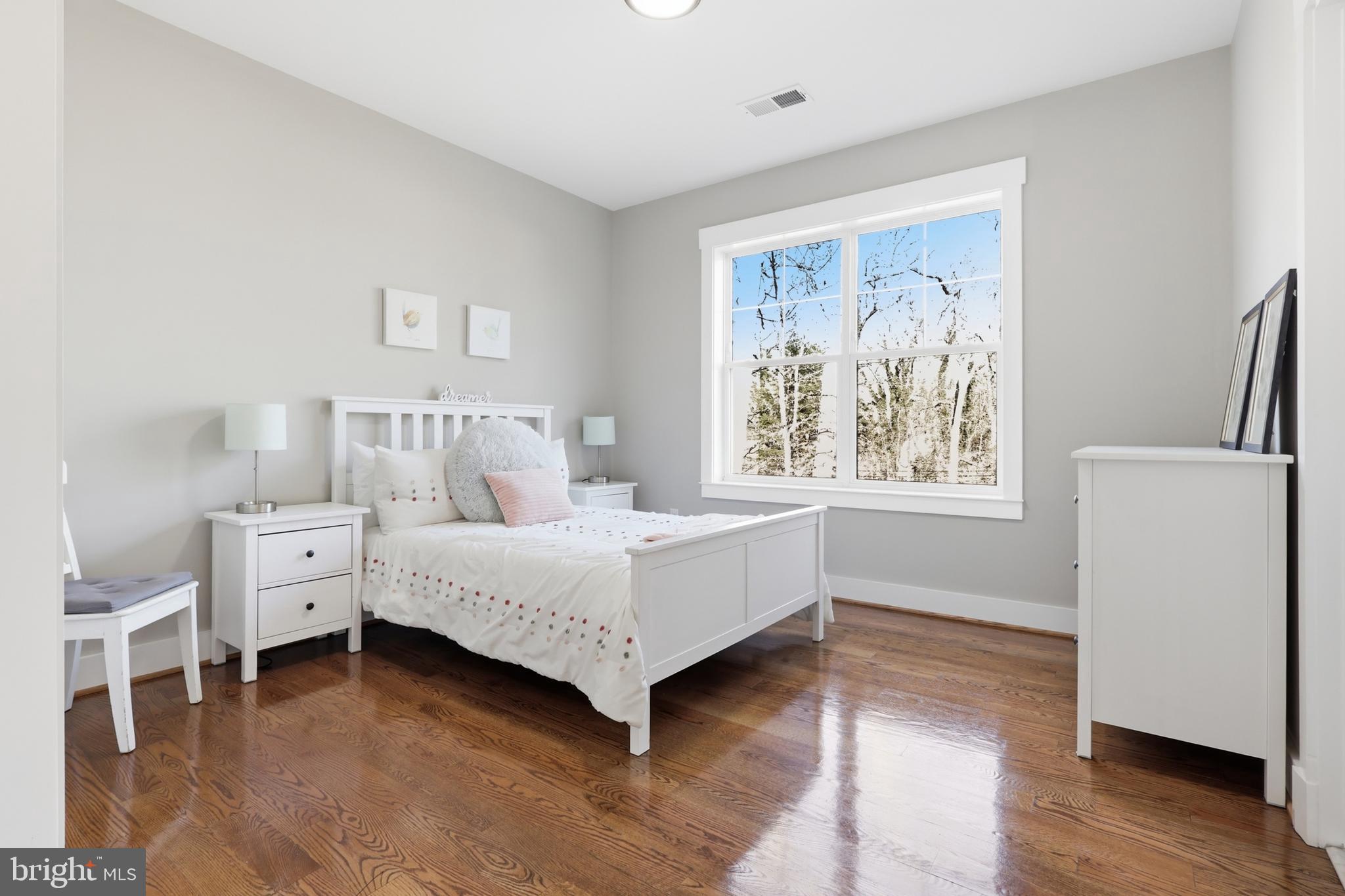 9206 Fernwood Road Bethesda, MD 20817 - Photo 25 of 43 4th bedroom