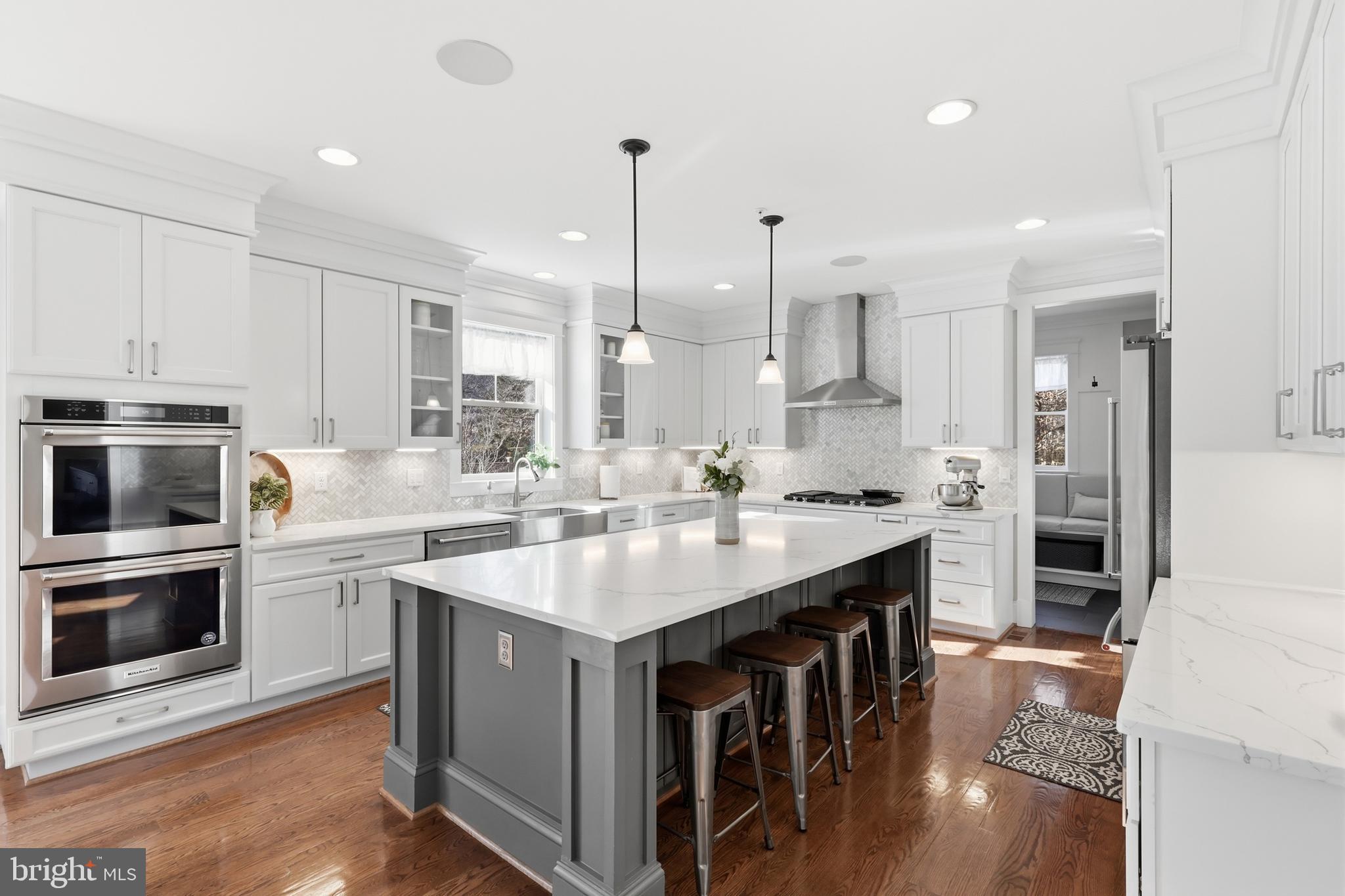 9206 Fernwood Road Bethesda, MD 20817 - Photo 4 of 43 Beautiful kitchen with over sized island