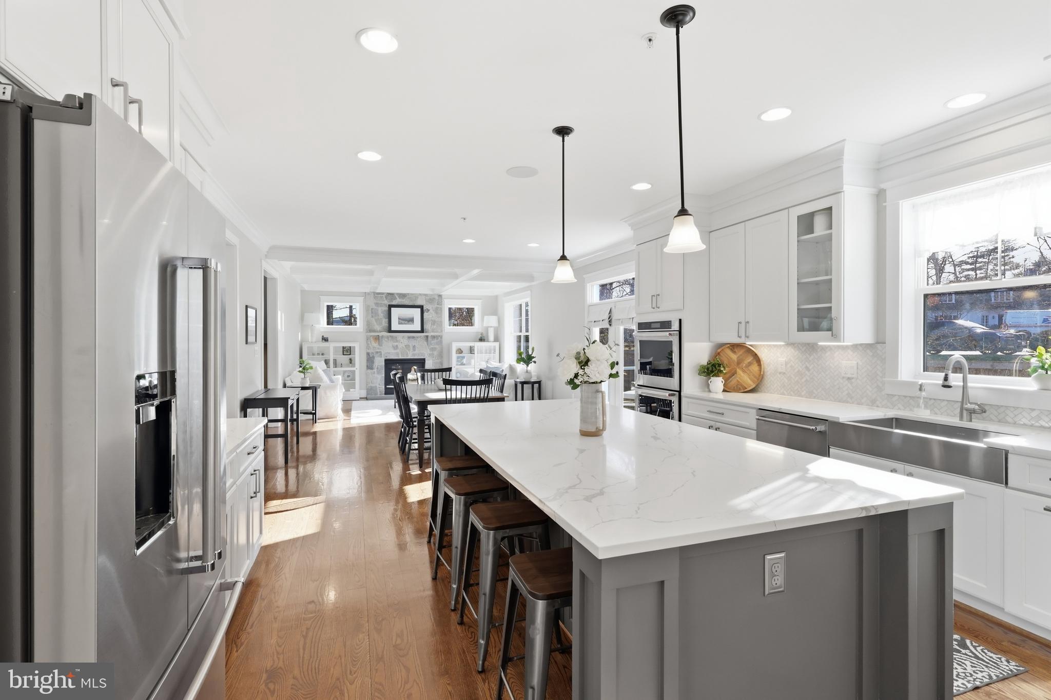 9206 Fernwood Road Bethesda, MD 20817 - Photo 5 of 43 Open concept