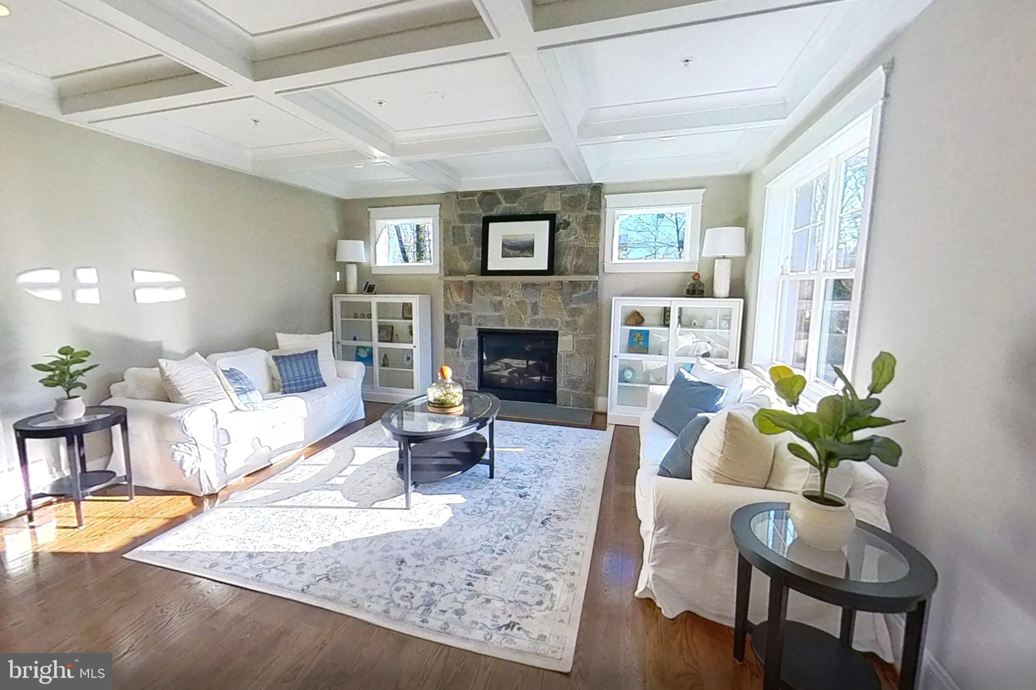 9206 Fernwood Road Bethesda, MD 20817 - Photo 8 of 43