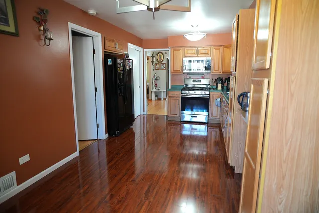 $349,999 | 1428 1/2 North Ashbel Avenue, Hillside, IL 60162