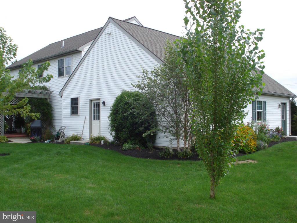 1430 Brunnerville Road Lititz, PA 17543 - Photo 21 of 25