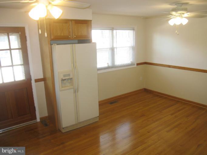 730 Kingston Road Baltimore, MD 21220 - Photo 10 of 23 Kitchen