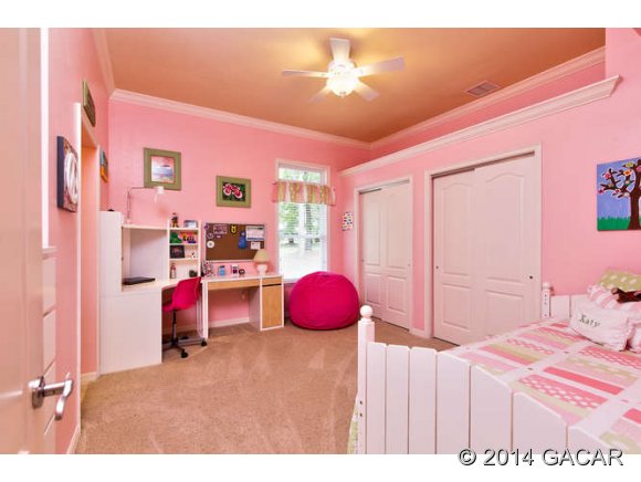 10604 Southwest 15th Lane Gainesville, FL 32607 - Photo 18 of 24 Gallery Image 18