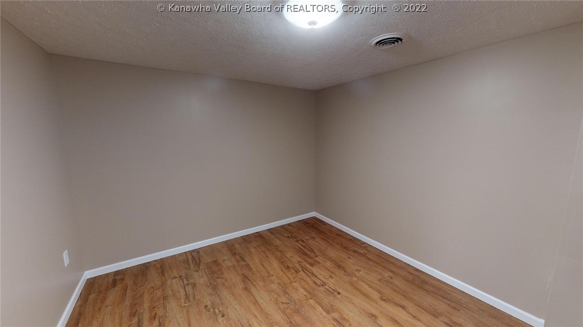 1408 Sweetbrier Road Charleston, WV 25314 - Photo 25 of 30 Gallery Image 25
