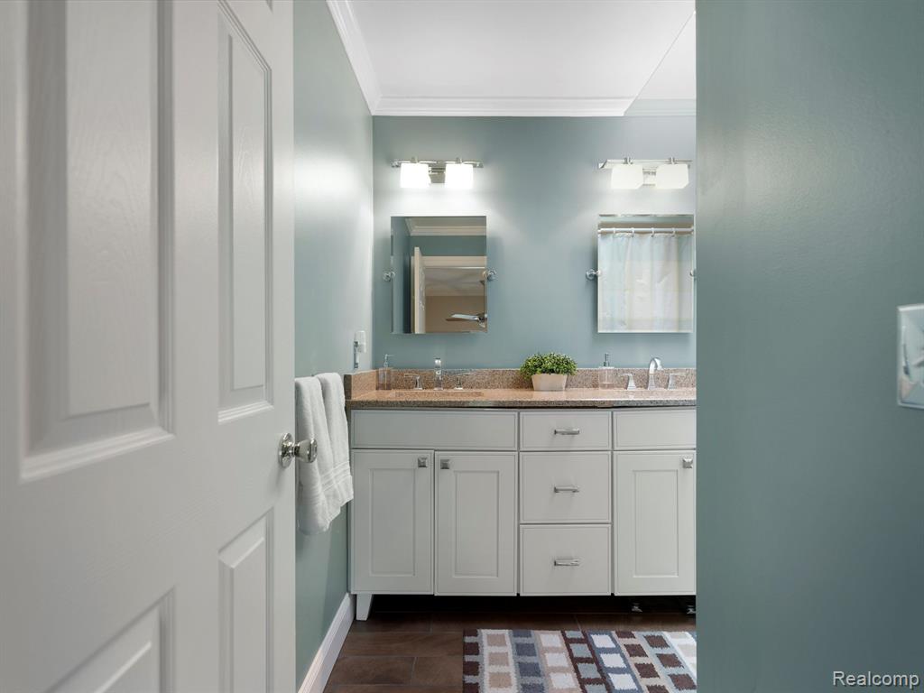 846 Stag Ridge Road Rochester Hills, MI 48309 - Photo 32 of 42