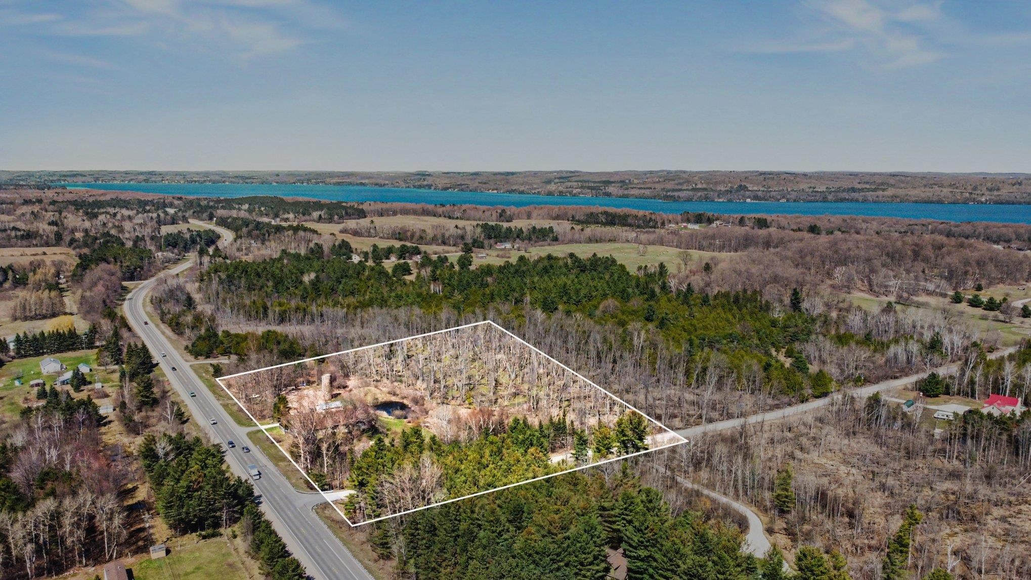 331 Highway 31 Kewadin, MI 49648 - Photo 6 of 30