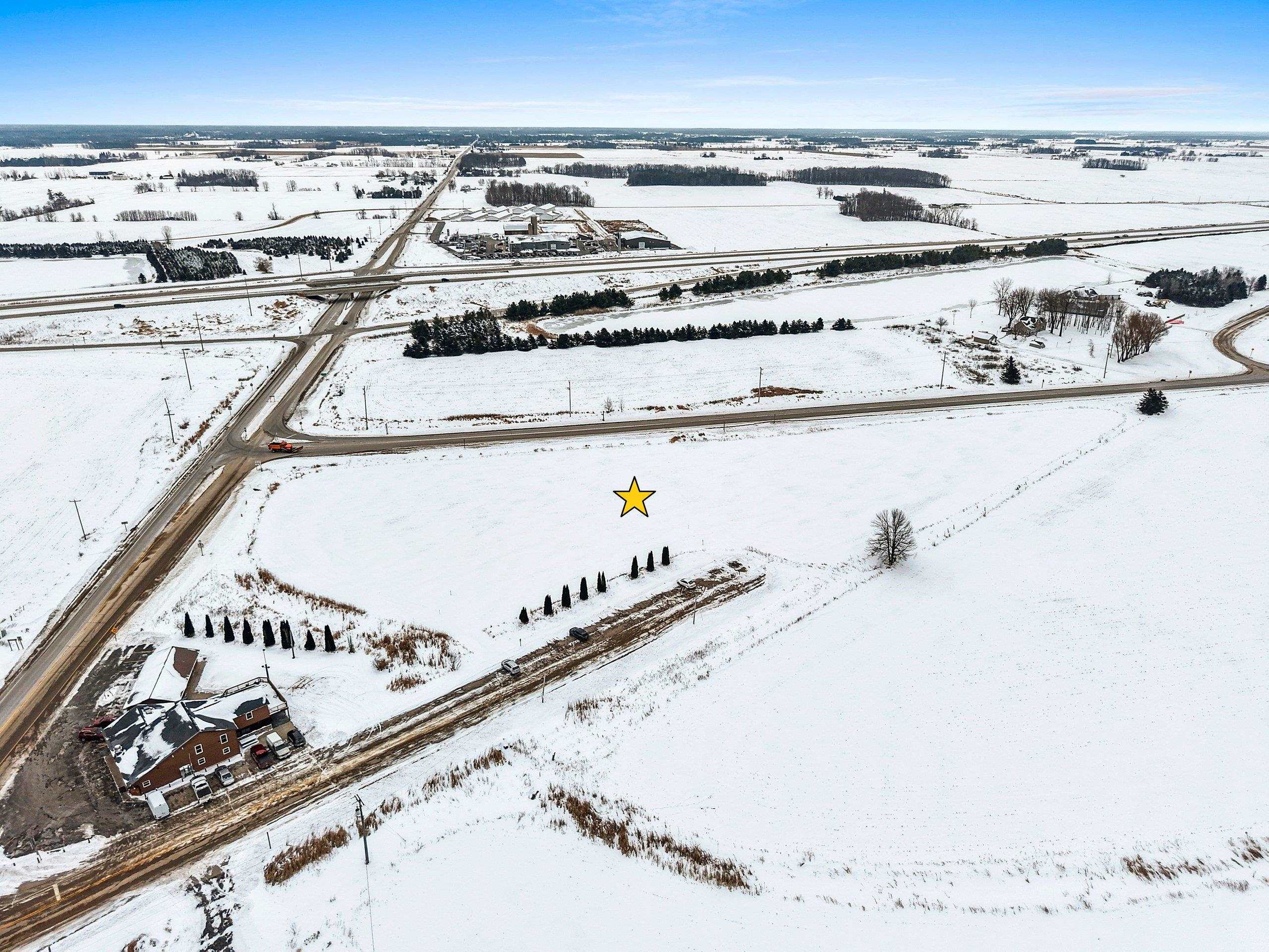 55 State Highway, Unit 1 Pulaski, WI 54162 - Photo 7 of 17