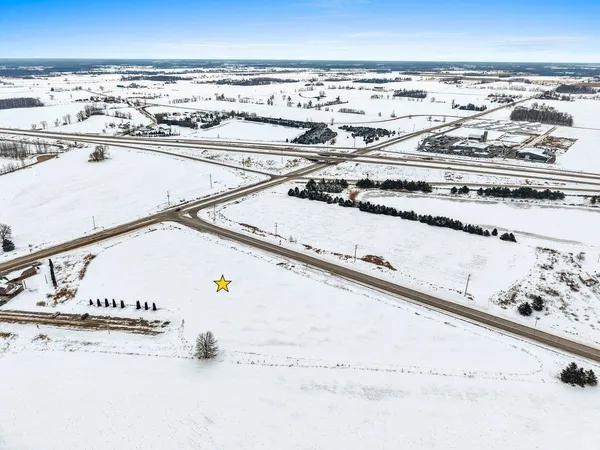 $200,000 | 55 State Highway, Unit 1, Pulaski, WI 54162