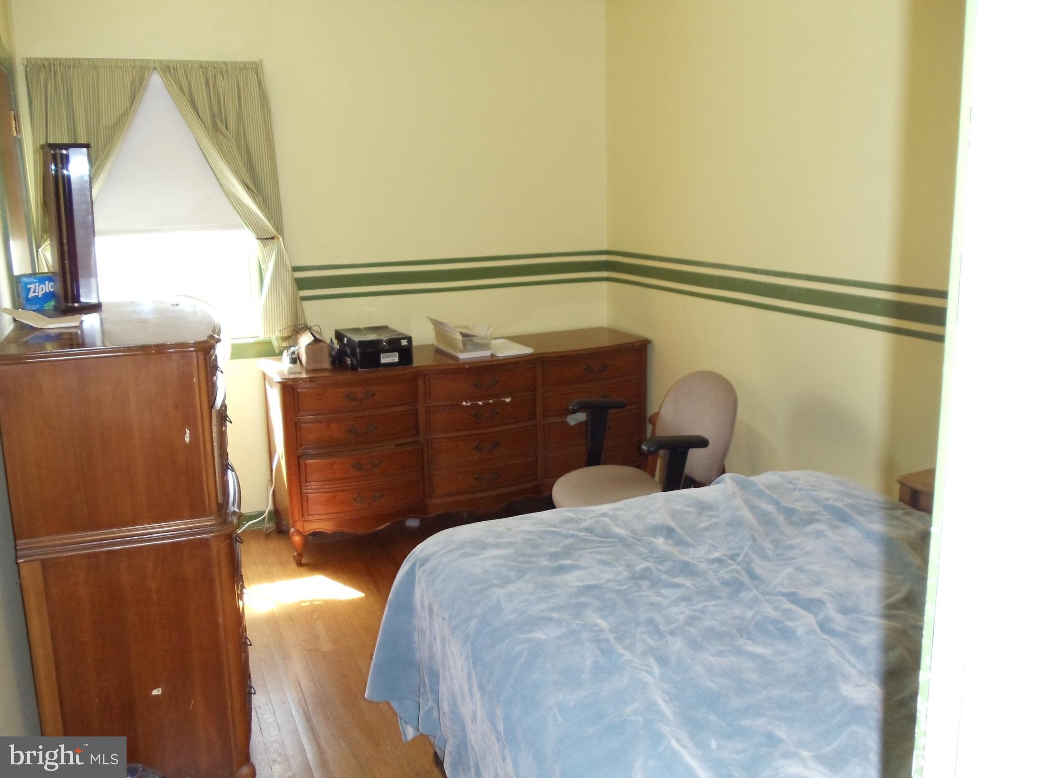 180 Centennial Road Warminster, PA 18974 - Photo 29 of 33