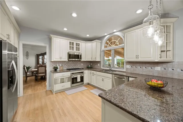 $1,200,000 | 4990 Sandstone Court, Clarence, NY 14031