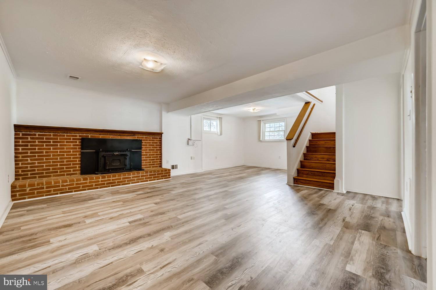 238 Rolling Road Gaithersburg, MD 20877 - Photo 15 of 25 Gallery Image 15