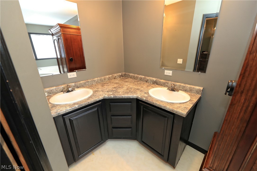 4961 Hyde Road Rome, OH 44085 - Photo 14 of 25 Gallery Image 14