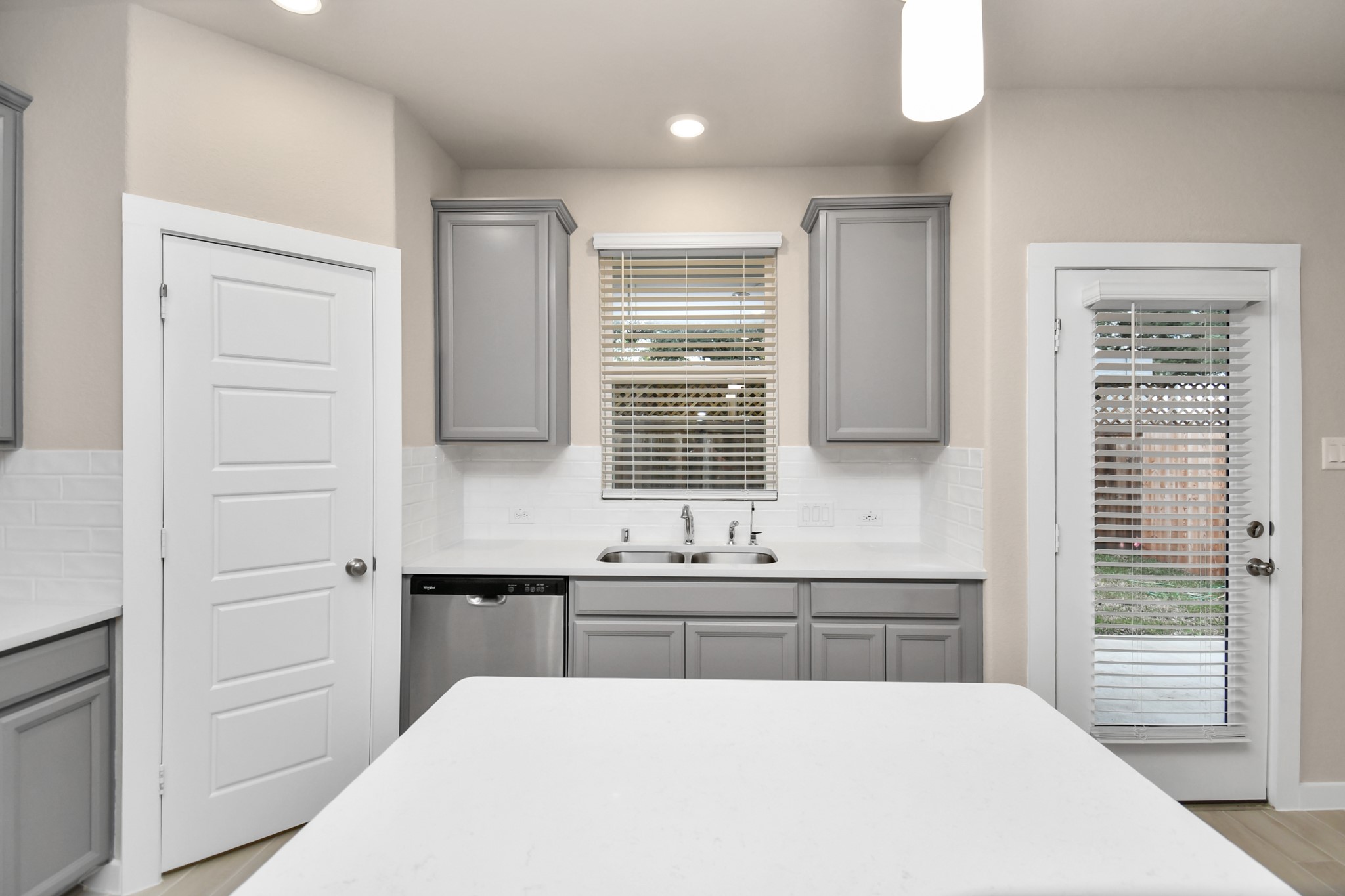 8515 Rising Strm Drive Houston, TX 77063 - Photo 14 of 43