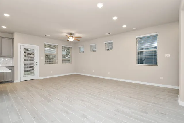 $2,800 | 8515 Rising Strm Drive, Houston, TX 77063