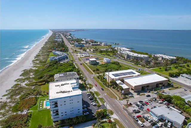 $2,300,000 | 1900 South Atlantic Avenue, Cocoa Beach, FL 32931