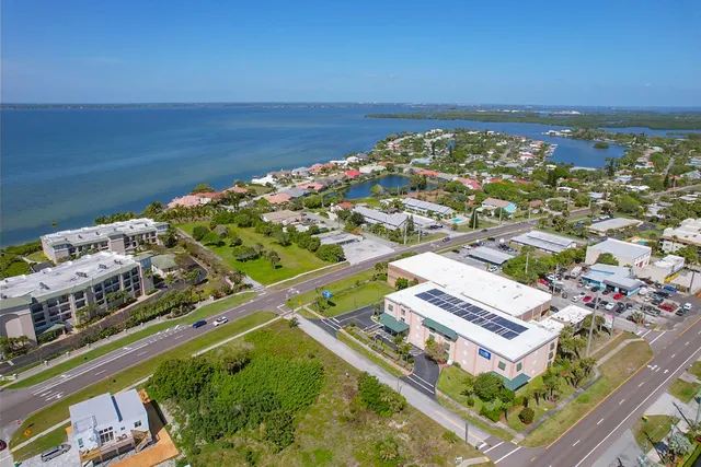$2,300,000 | 1900 South Atlantic Avenue, Cocoa Beach, FL 32931