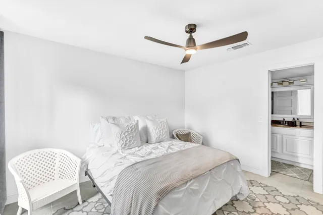 $395,000 | 509 Short Circuit, Horseshoe Bay, TX 78657