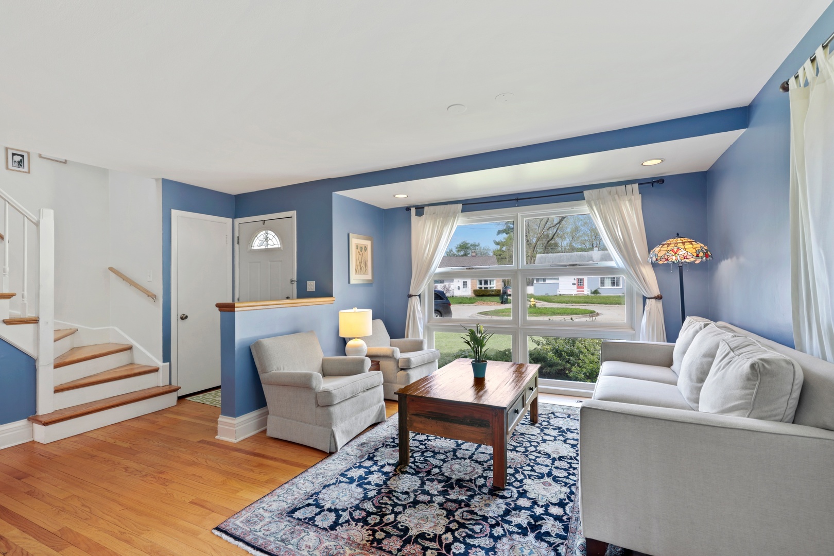 609 Long Road Glenview, IL 60025 - Photo 2 of 20