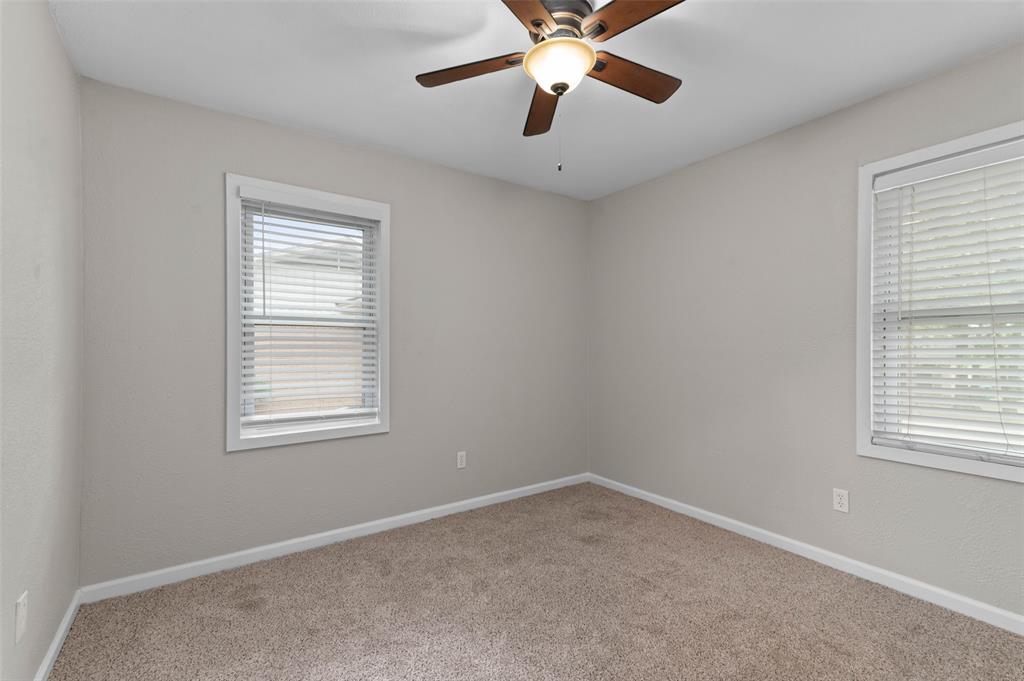 2103 Mercedes Road Denton, TX 76205 - Photo 8 of 22