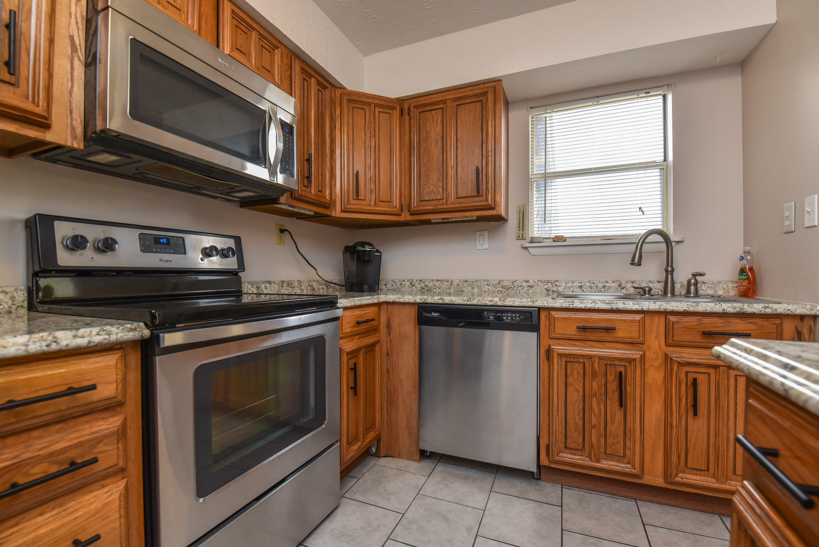 421 Redding Road, Unit 124 Lexington, KY 40517 - Photo 14 of 25 20220127-421-Redding-Rd-124-bruton-realt