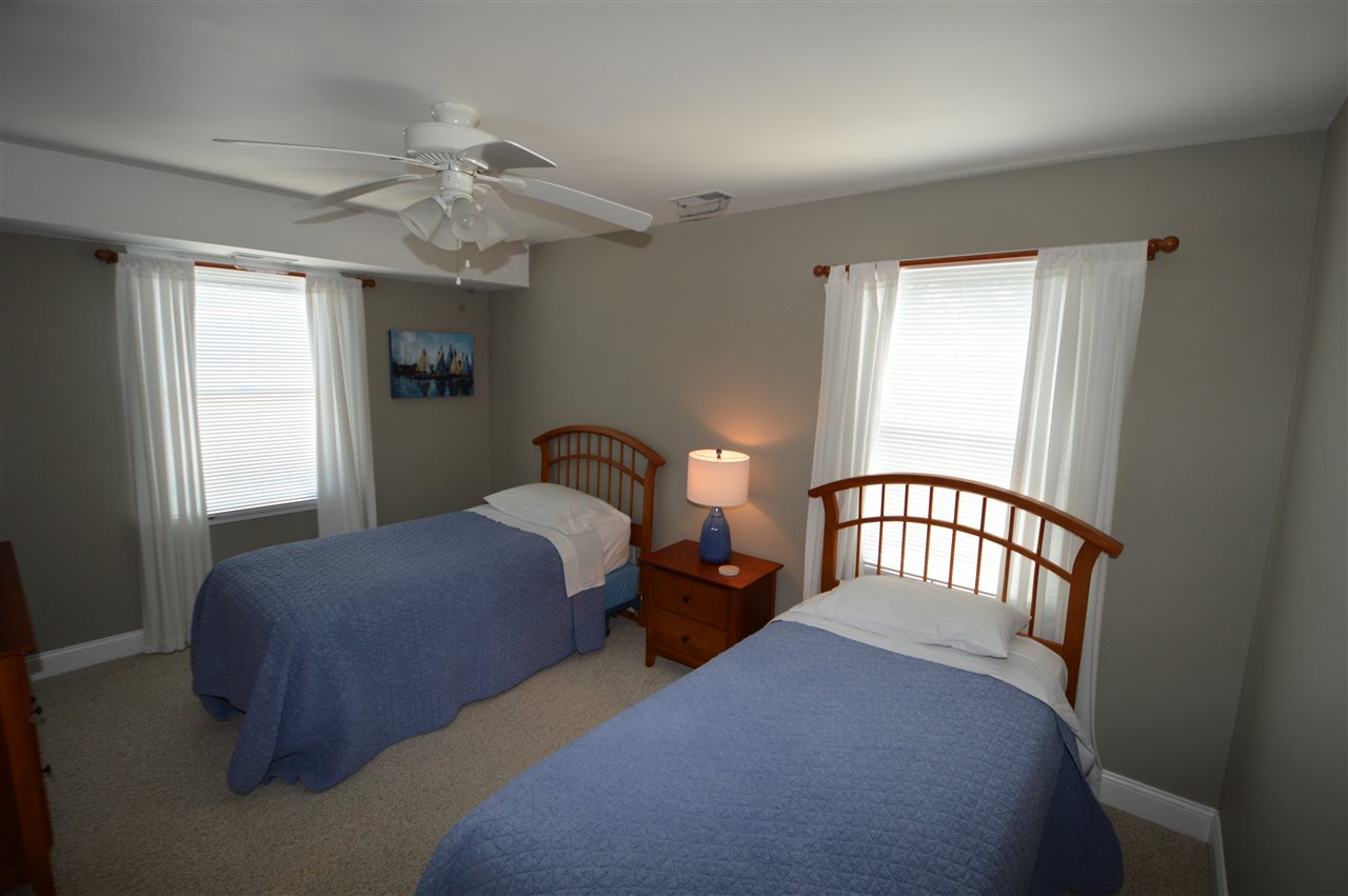 212 25th Street, Unit EAST Avalon, NJ 08202 - Photo 5 of 25