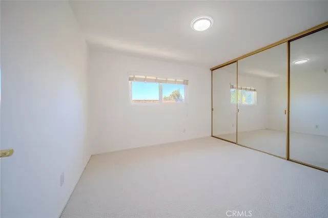 $1,190,000 | 254 Greenmeadow Drive, Thousand Oaks, CA 91320