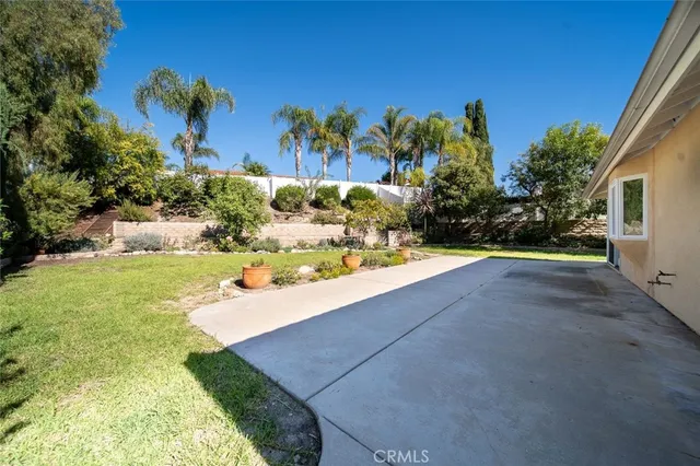 $1,190,000 | 254 Greenmeadow Drive, Thousand Oaks, CA 91320