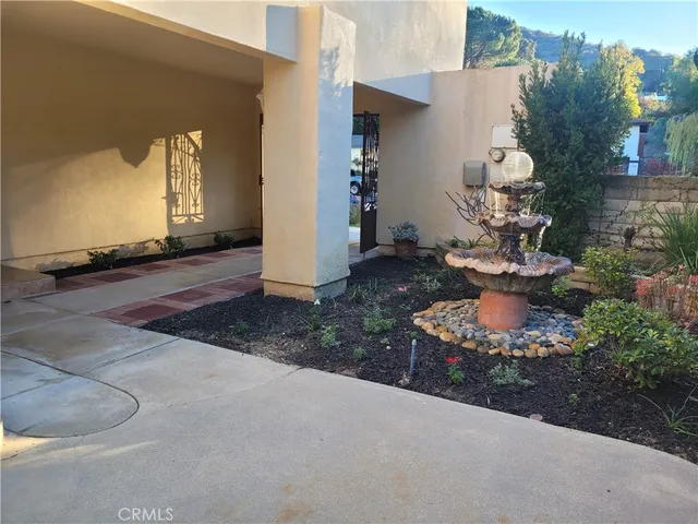 $1,190,000 | 254 Greenmeadow Drive, Thousand Oaks, CA 91320