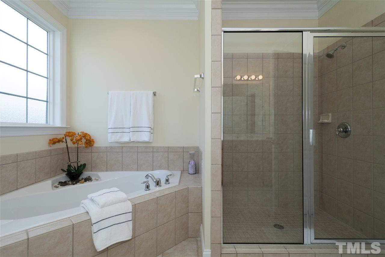 8401 Henderson Road Apex, NC 27539 - Photo 14 of 25