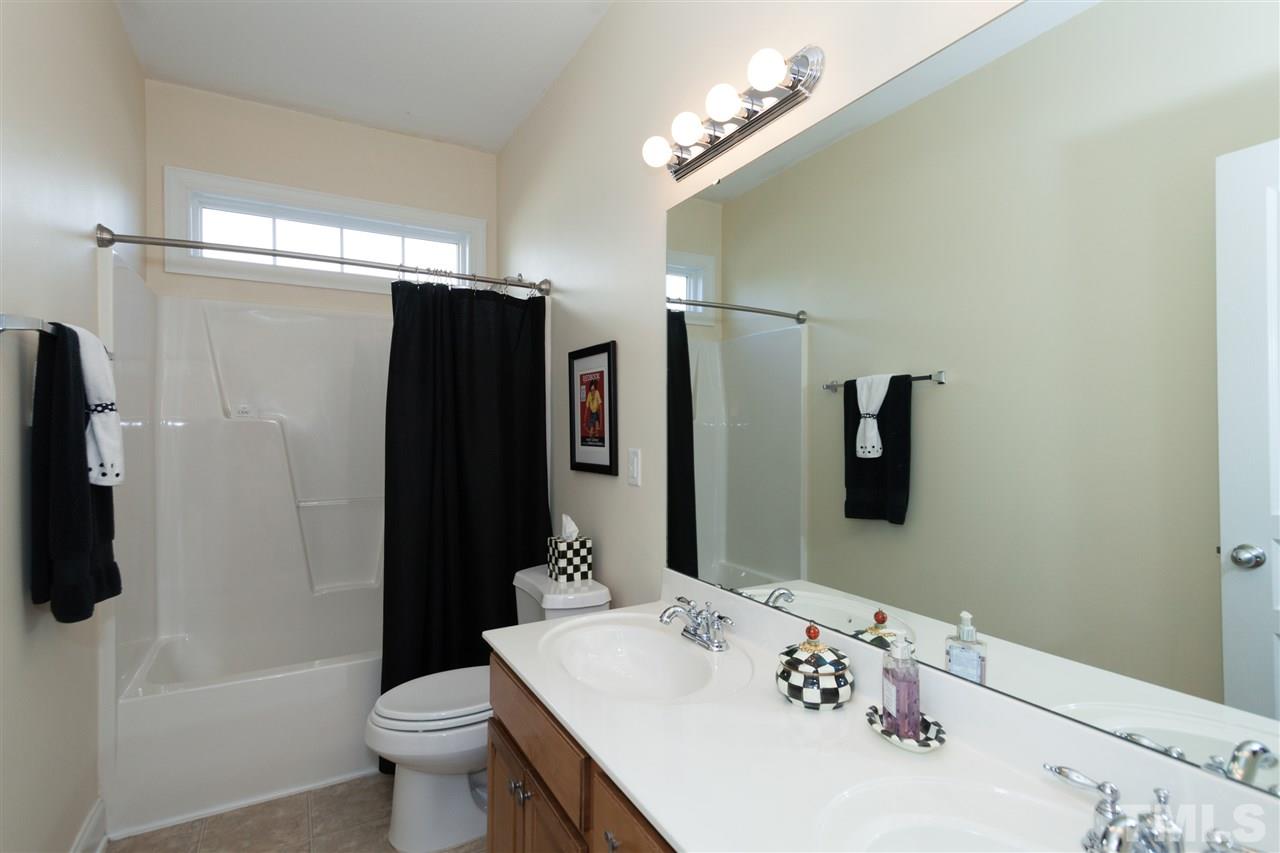 8401 Henderson Road Apex, NC 27539 - Photo 18 of 25