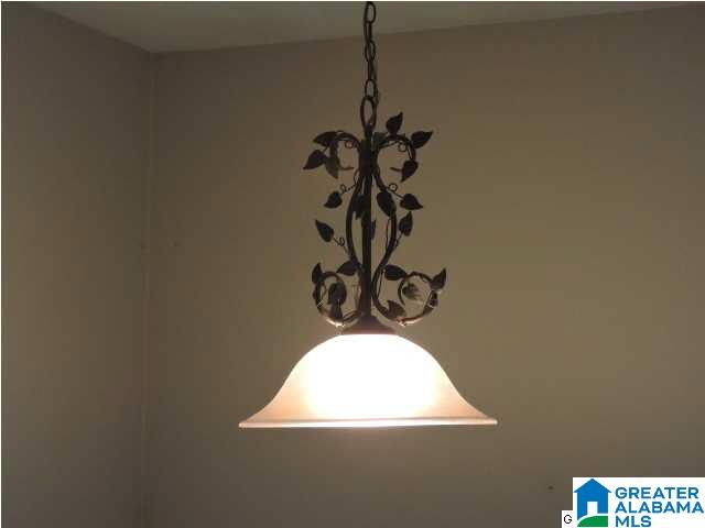 406 Oak Leaf Circle Birmingham, AL 35244 - Photo 14 of 23