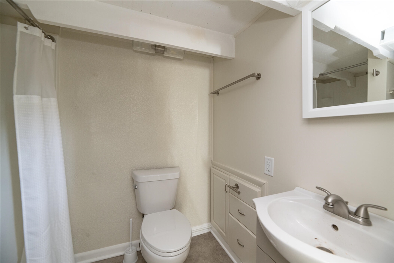 810 Constantine Street Three Rivers, MI 49093 - Photo 22 of 39