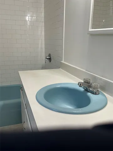 $1,700 | 45 Fulton Avenue, Unit 2, Poughkeepsie, NY 12603