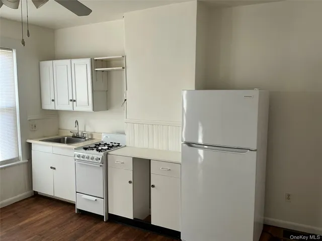 $1,700 | 45 Fulton Avenue, Unit 2, Poughkeepsie, NY 12603