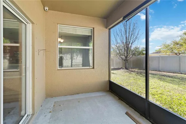 $359,997 | 15425 Lost Creek Lane, Ruskin, FL 33573