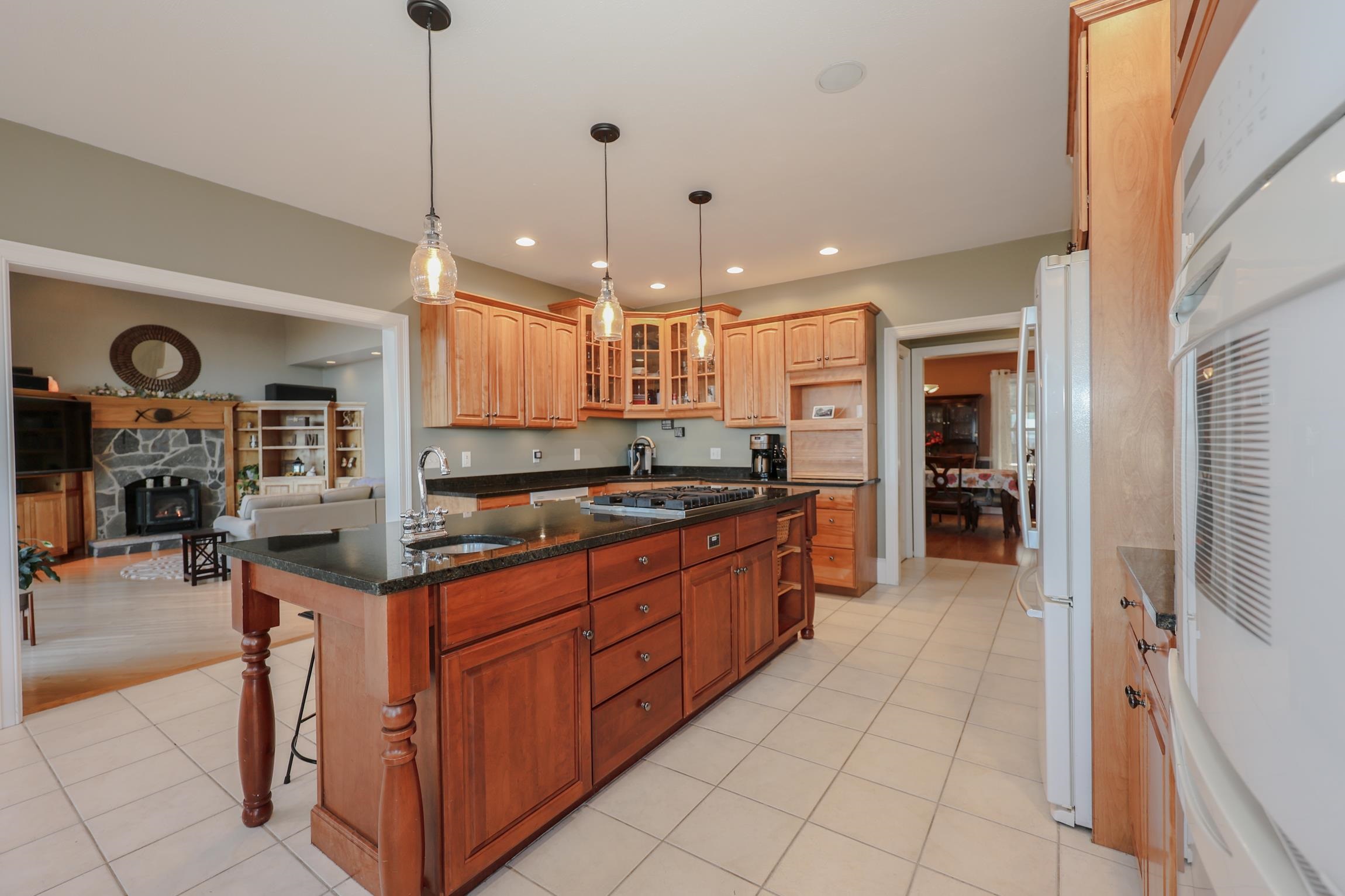 496 Mountain Road Lyndeborough, NH 03082 - Photo 15 of 59