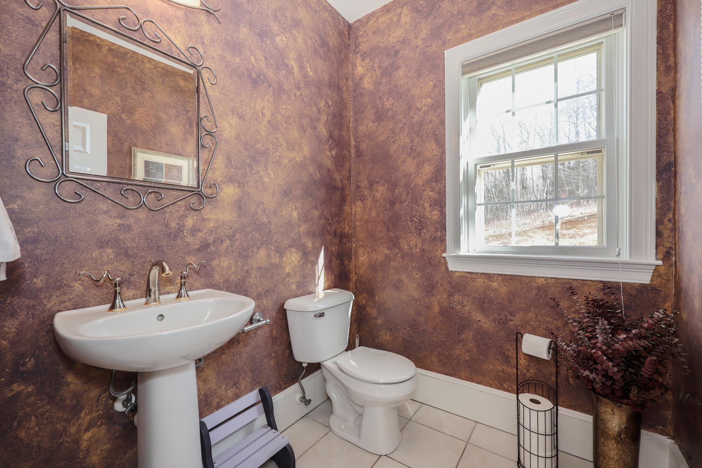 496 Mountain Road Lyndeborough, NH 03082 - Photo 25 of 59