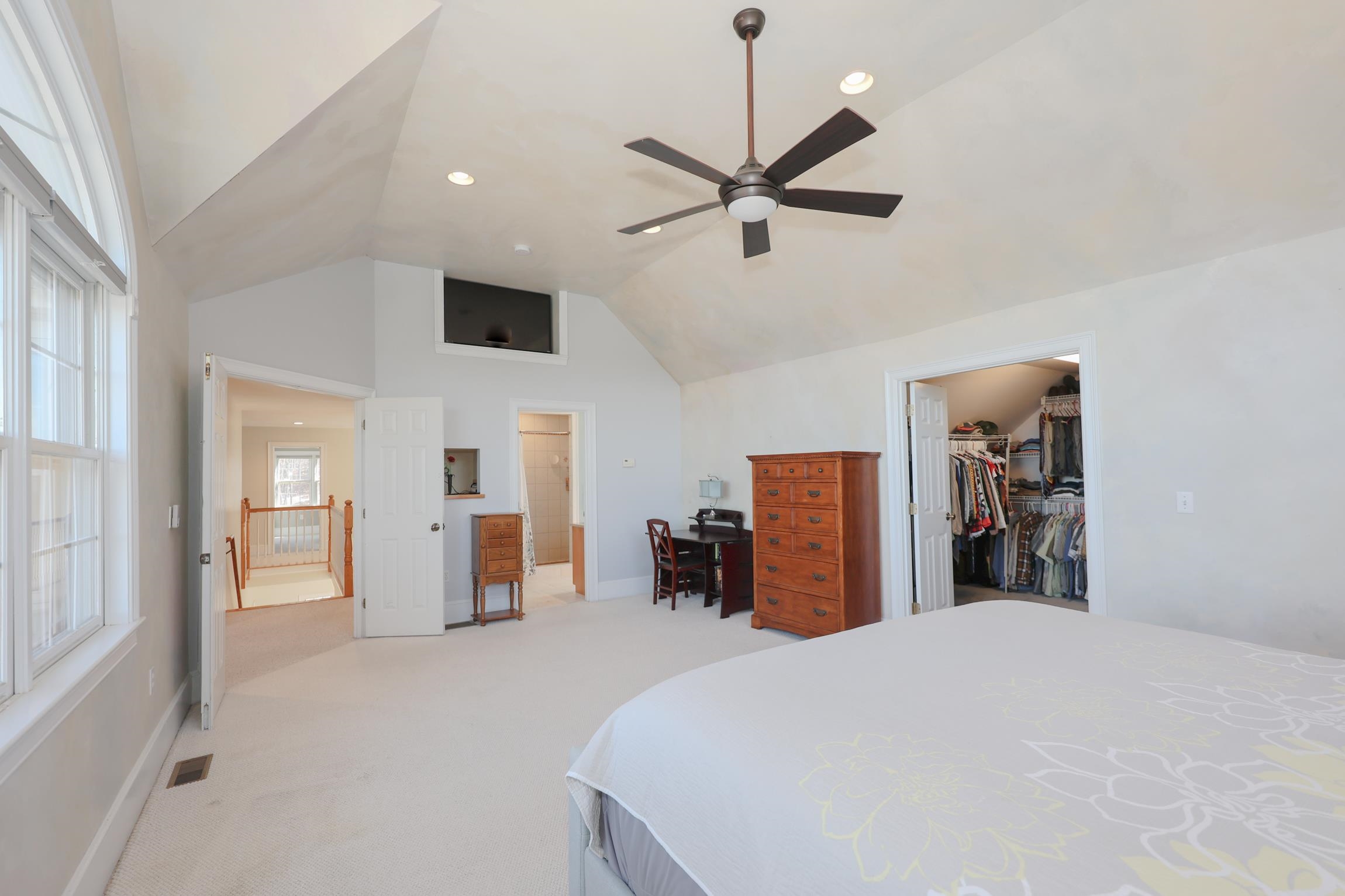 496 Mountain Road Lyndeborough, NH 03082 - Photo 27 of 59