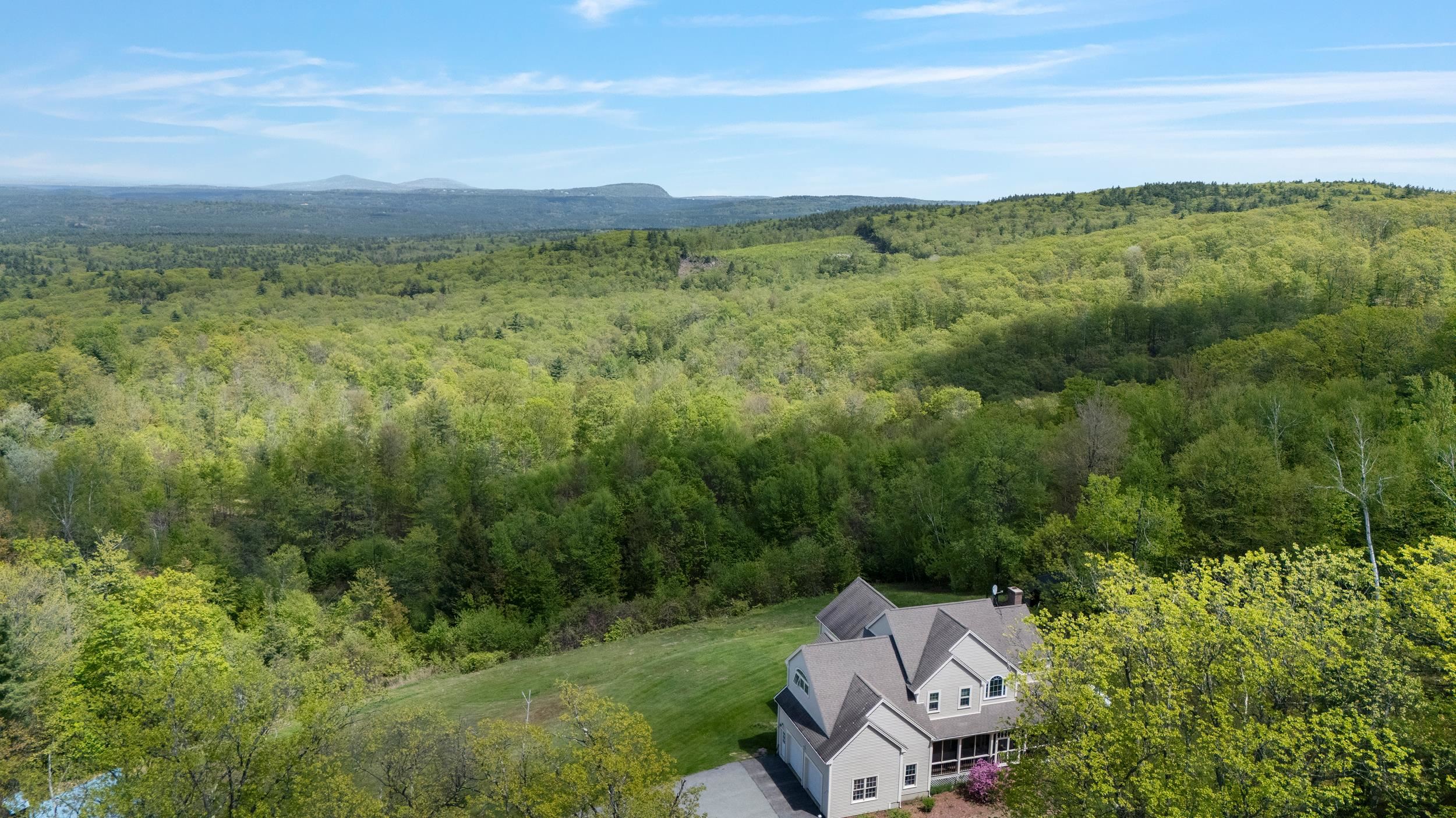 496 Mountain Road Lyndeborough, NH 03082 - Photo 7 of 59